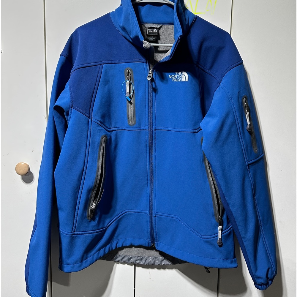 Mens North Face Apex jacket in great condition